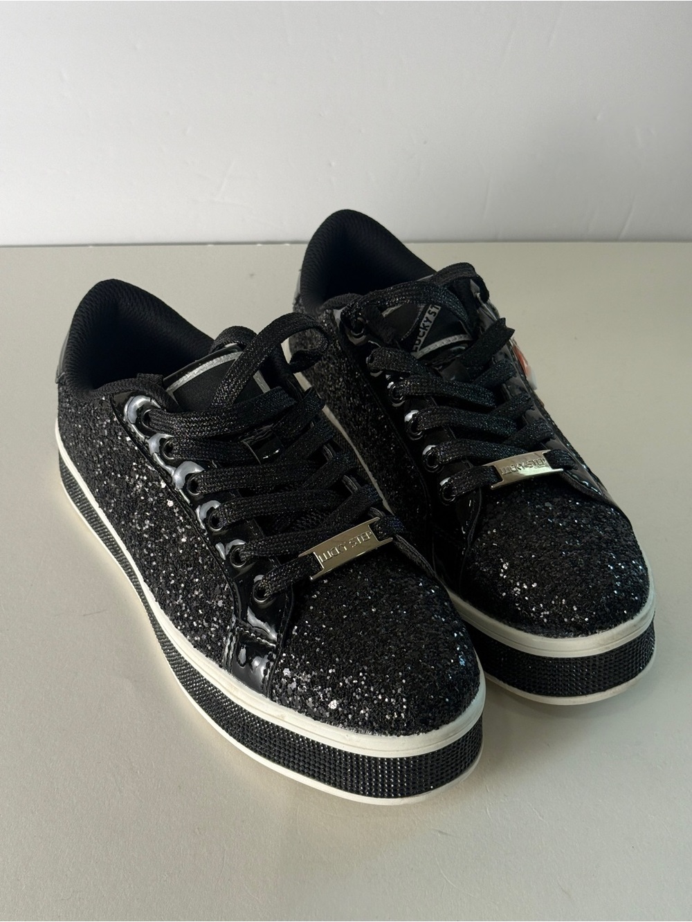 NWT LUCKY STEP Women's Platform Glitter Sneakers Bedazzled Fashion Shoes Size 8
